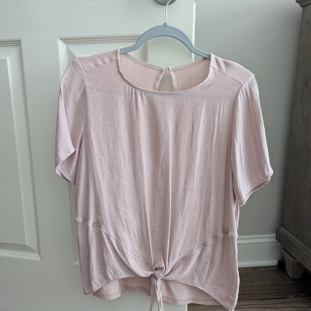 Blush Pink Tie Front Tee Short Sleeve Blouse S Pastel Coquette Casual Summer Top